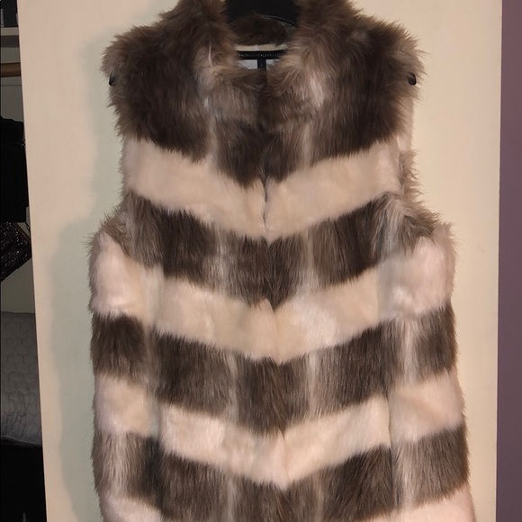 Fur vest - Picture 1 of 4